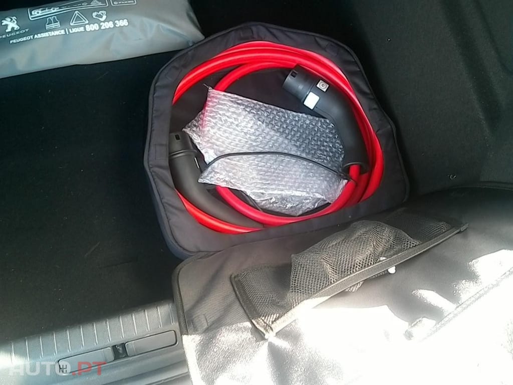 Peugeot E-208 50 kWh Active Pack