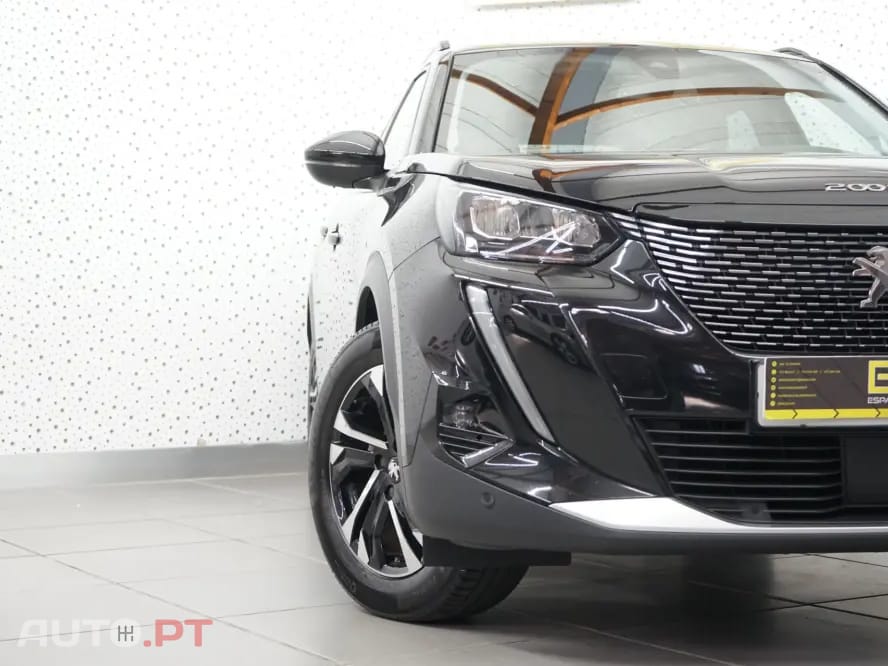 Peugeot 2008 1.2 PureTech Allure