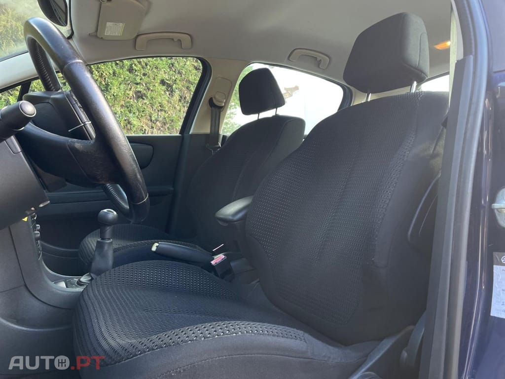 Citroen C4 1.4 16V SX