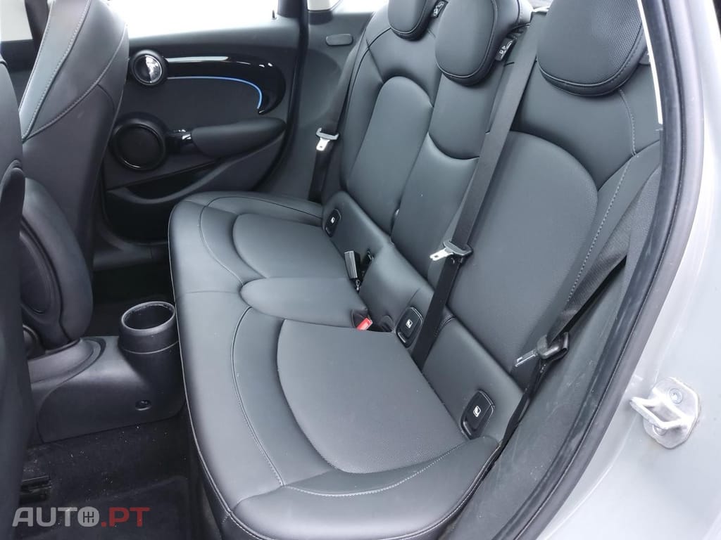 MINI Cooper Finition Business Design
