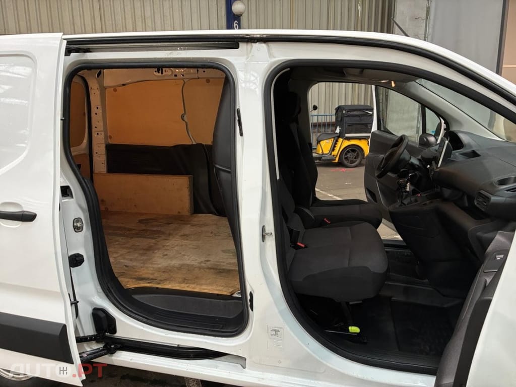 Peugeot Partner 1.5 BlueHDi Premium Standard