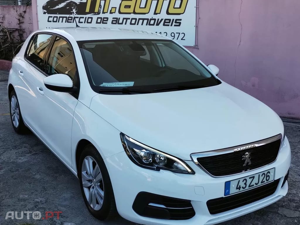 Peugeot 308 1.5 BlueHDi Business Line — fotografia 2