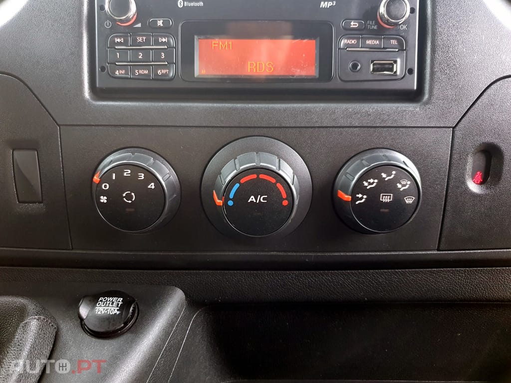 Renault Master 2.3 dCi L2H3 3.5T