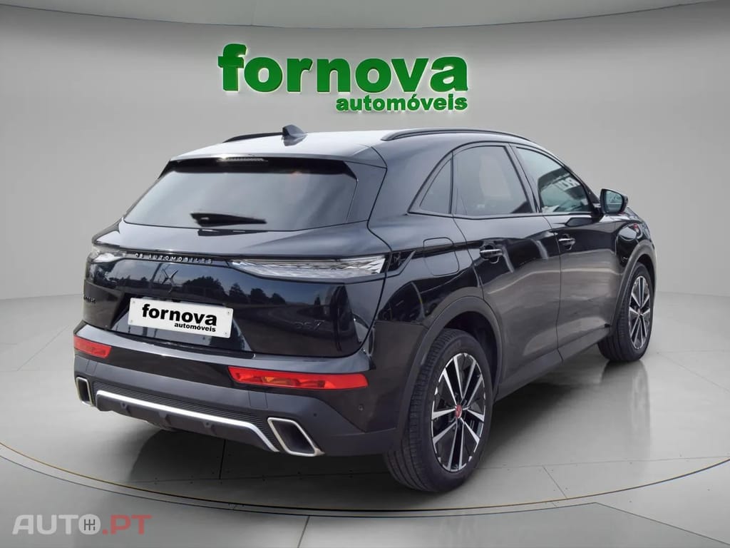 DS DS7 E-Tense Performance Line EAT8