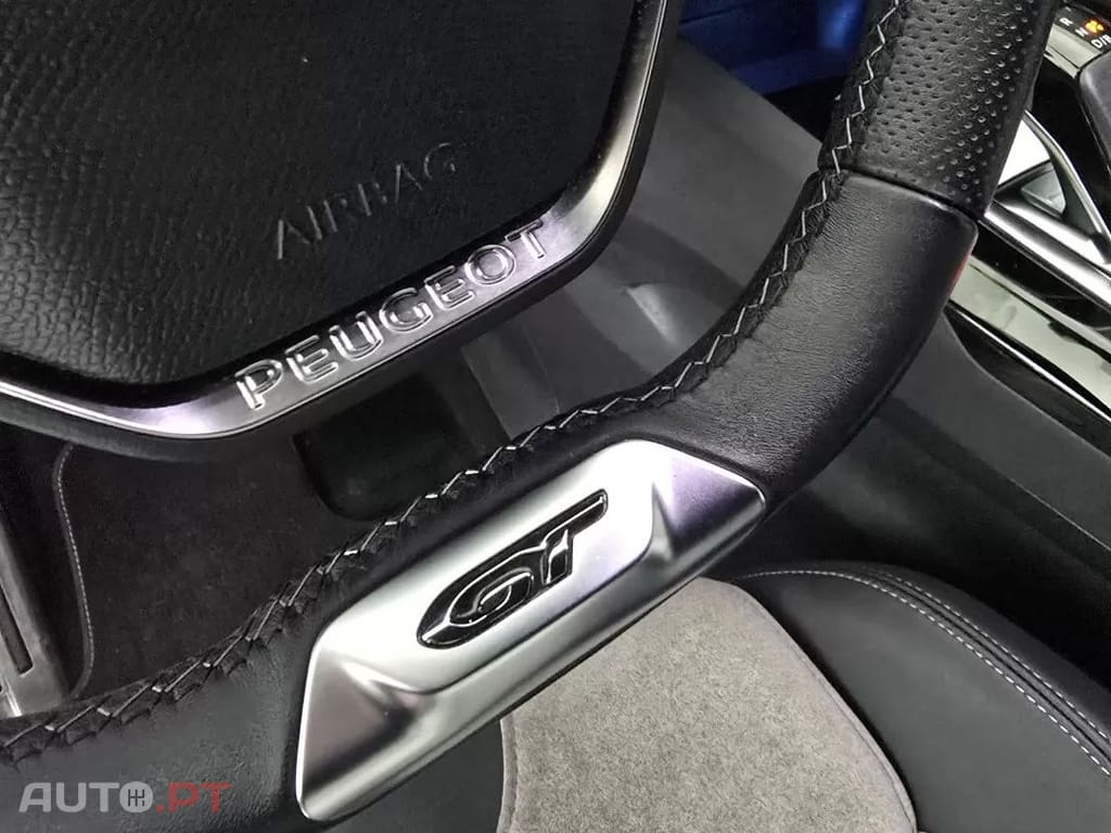 Peugeot 3008 1.6 Hybrid GT e-EAT8