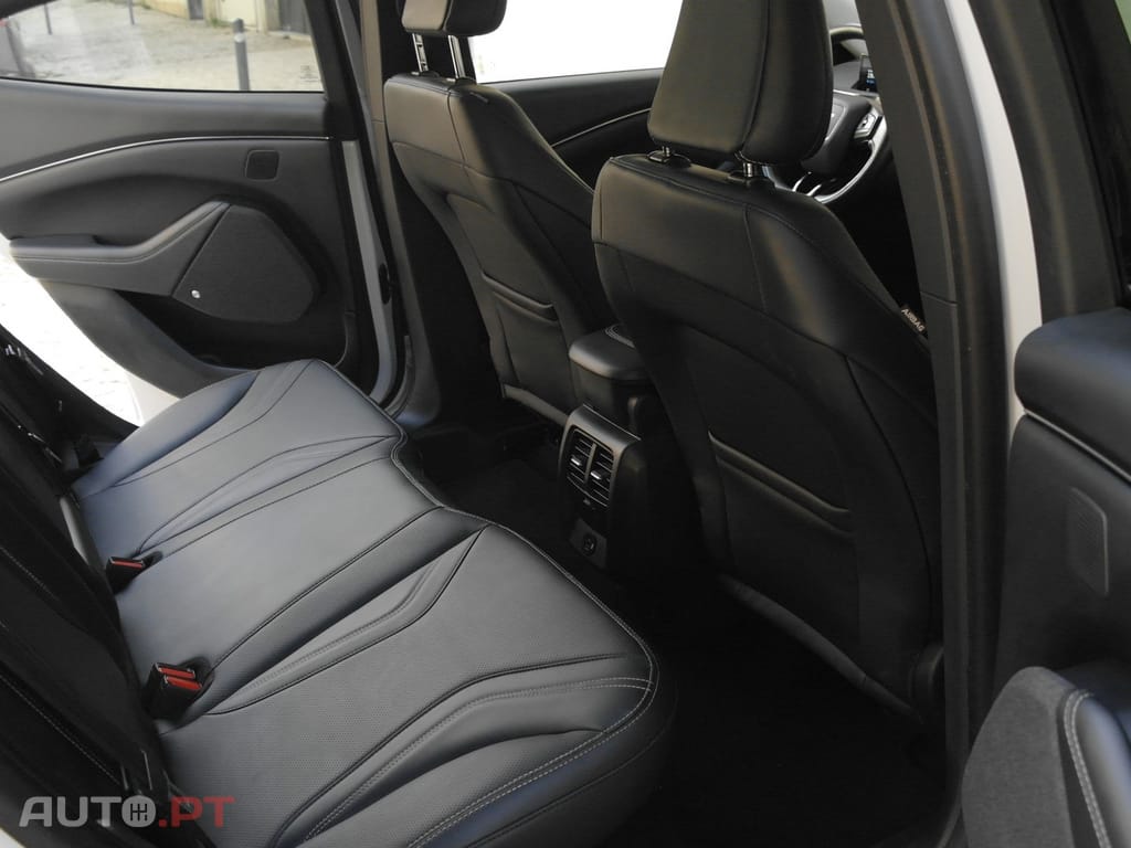 Ford Mustang Mach-E 98.7 kWh Premium