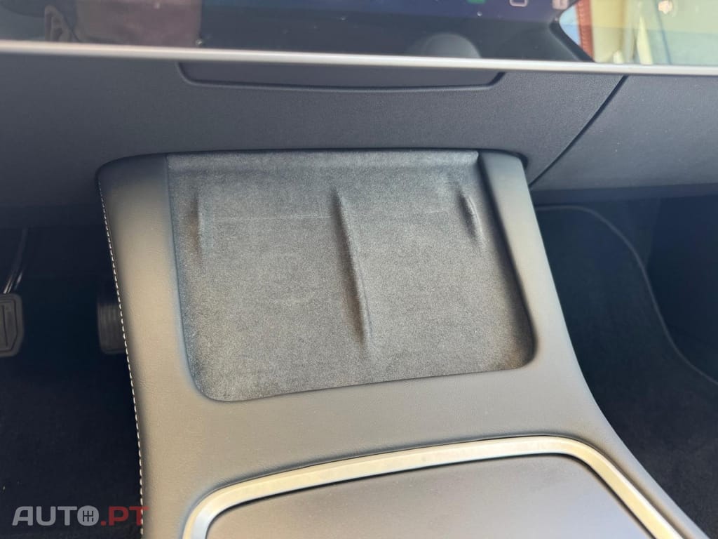Tesla Model 3 Standard Range Plus RWD