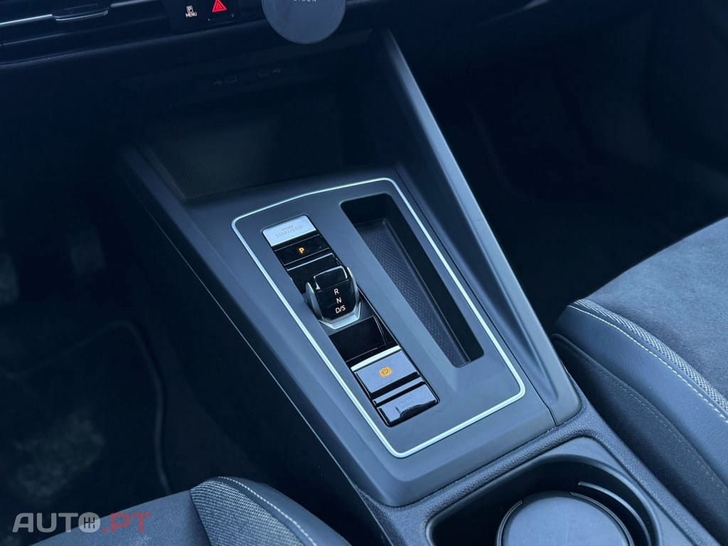 Volkswagen Golf Variant 1.5 eTSI R-Line DSG