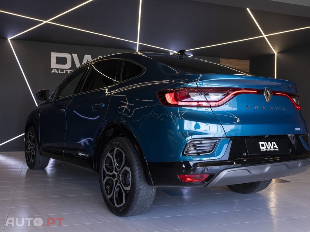 Renault Arkana 1.6 E-Tech Intens