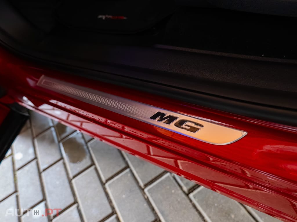 MG EHS 1.5 T-GDI Plug-in Hybrid Luxury