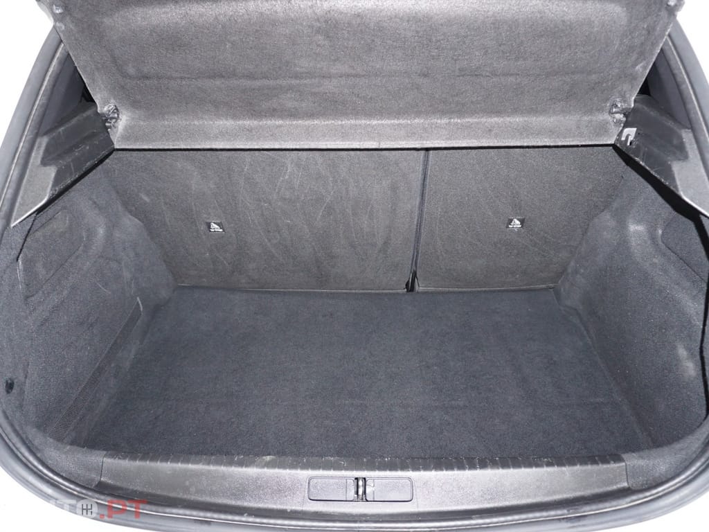 Peugeot 208 1.2 PureTech GT Line EAT8