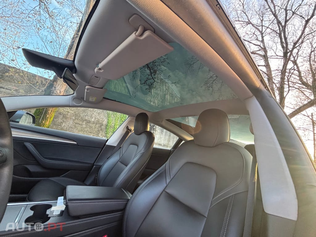 Tesla Model 3 Long Range Tração Traseira