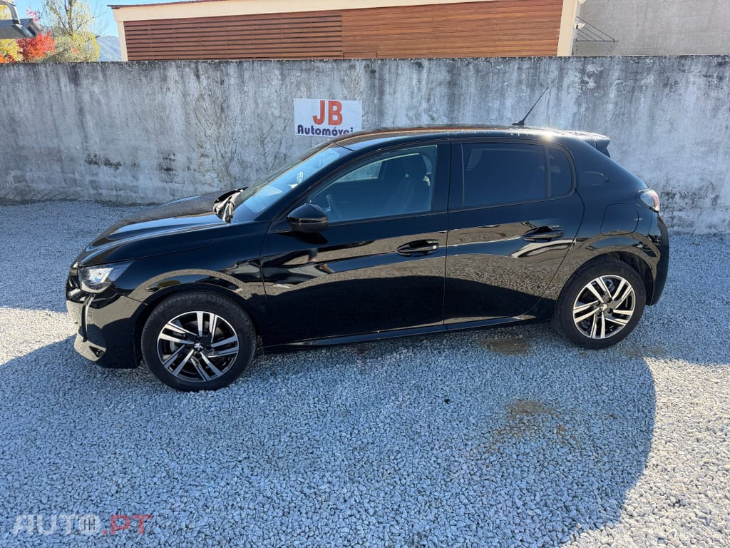 Peugeot 208 PureTech 100 Allure
