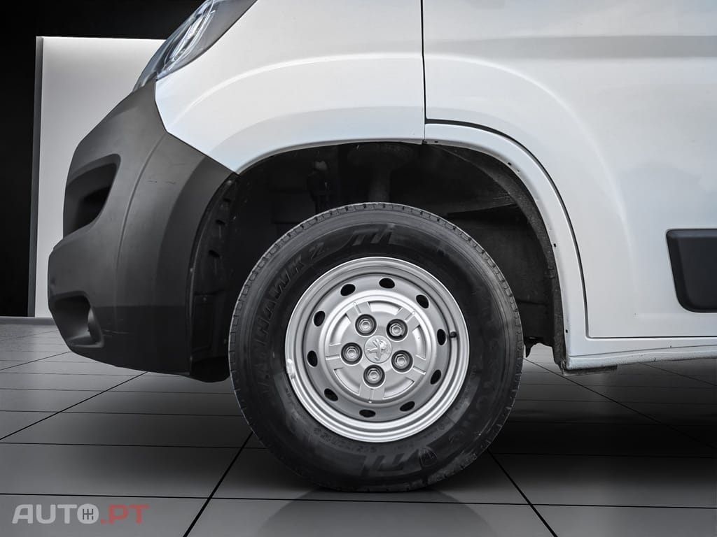 Peugeot Boxer 2.0 BlueHDi 333 L3H2 Pro