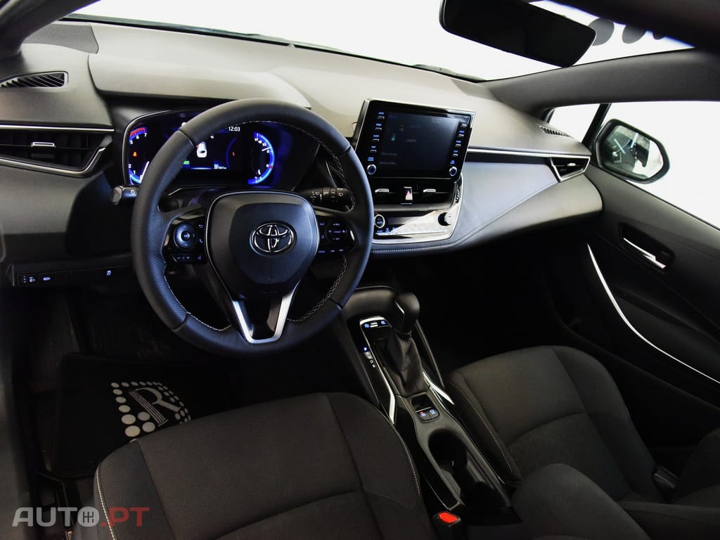 Toyota Corolla Touring Sports 1.8 Hybrid Comfort+P.Sport