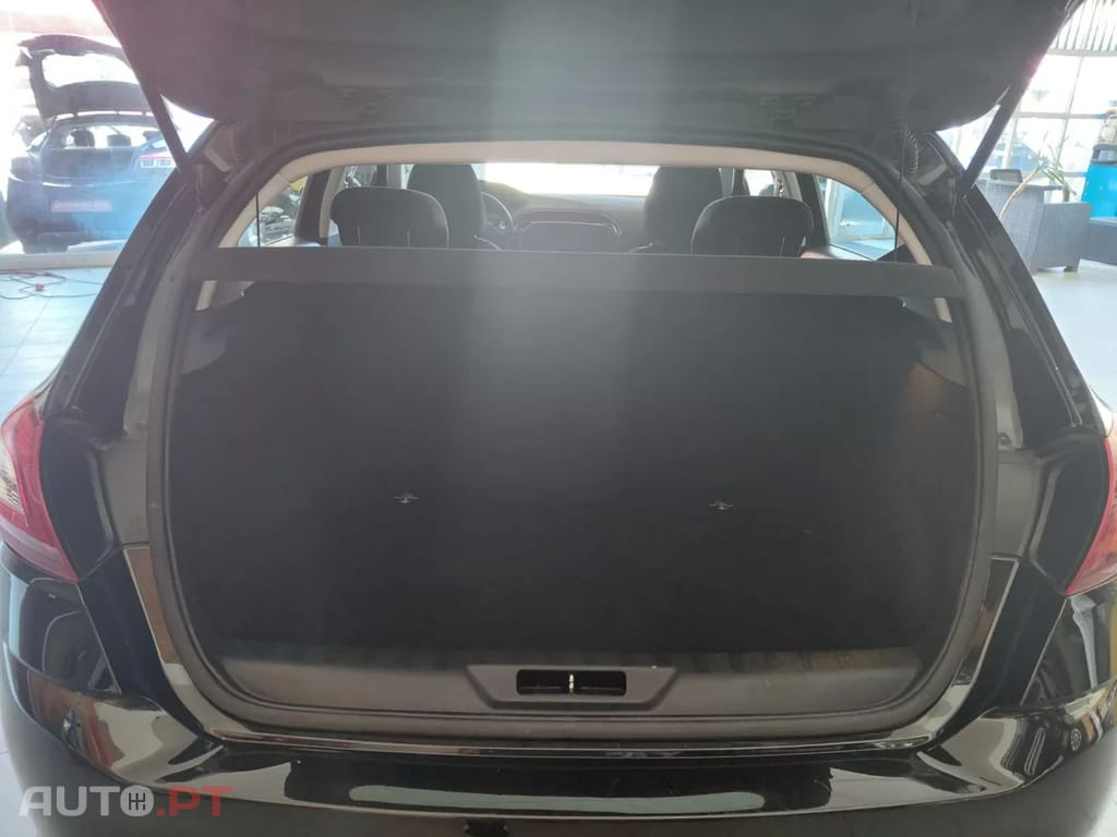 Peugeot 308 1.2 PureTech Style