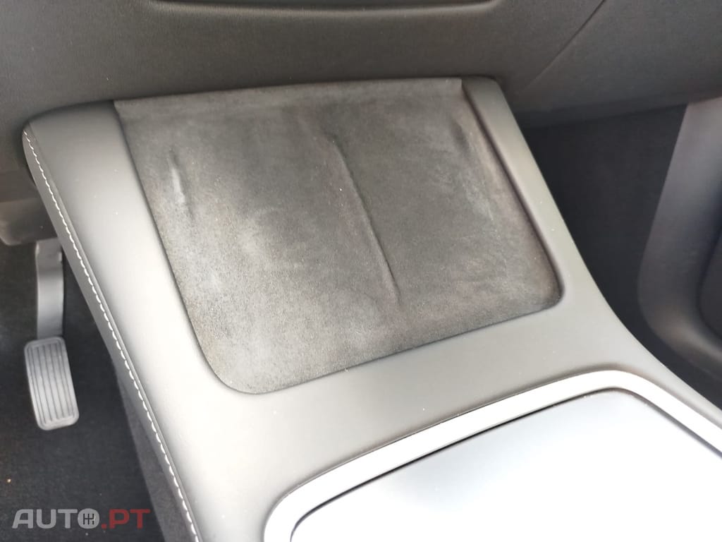 Tesla Model Y Tração Traseira
