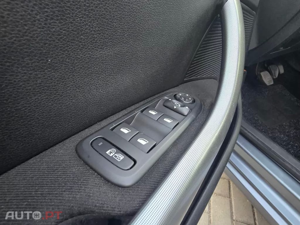 Peugeot 308 1.6 HDi Executive