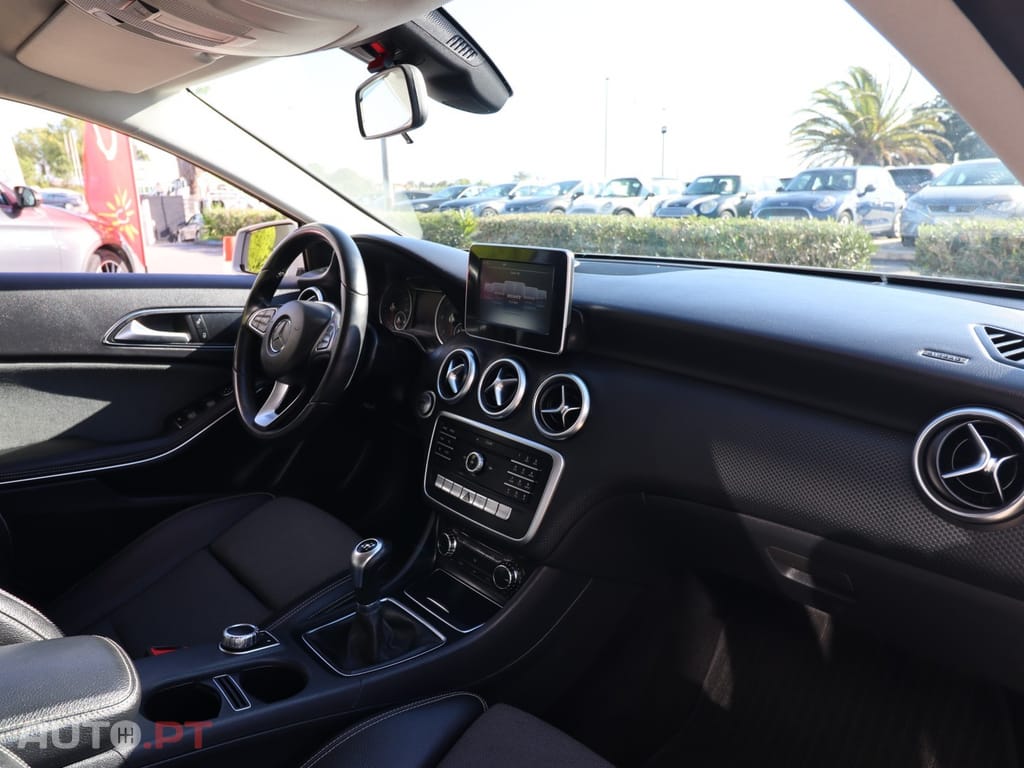 Mercedes-Benz A 180 CDI (BlueEFFICIENCY) Style