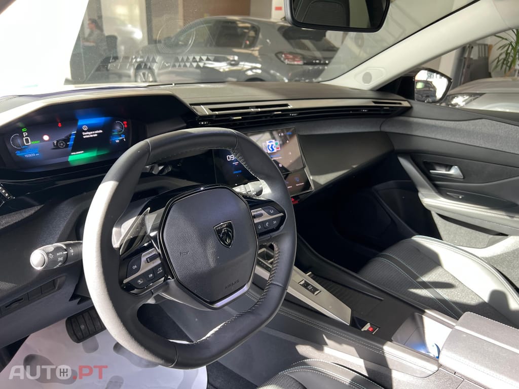 Peugeot E-308 54 kWh Allure