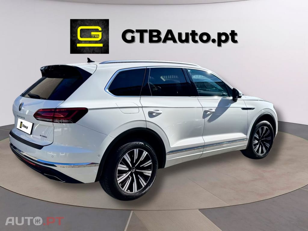 Volkswagen Touareg eHybrid I.V.A DEDUTIVEL 