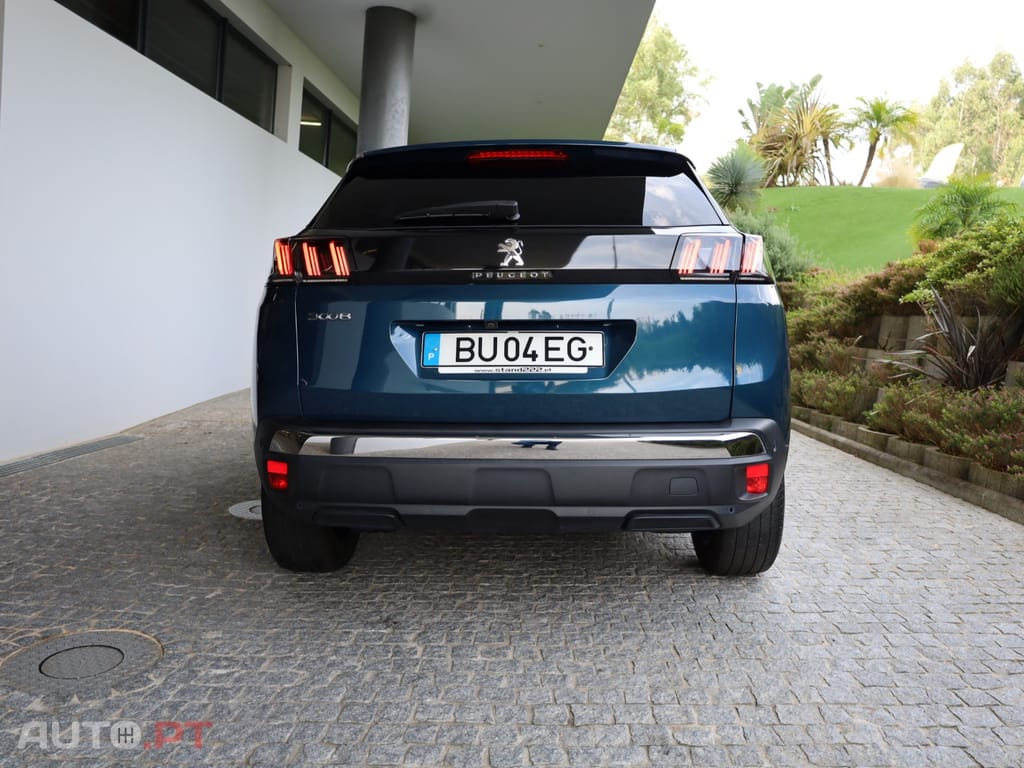 Peugeot 3008 1.2 PureTech Allure EAT8
