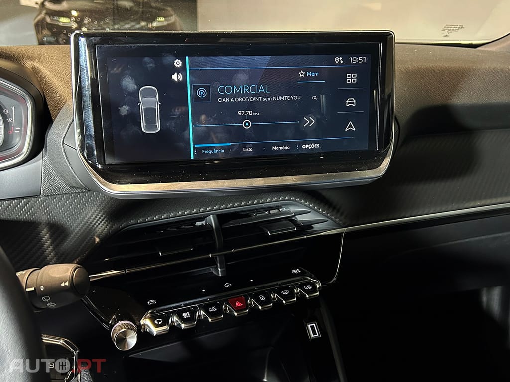 Peugeot 2008 1.2 PureTech Active Pack
