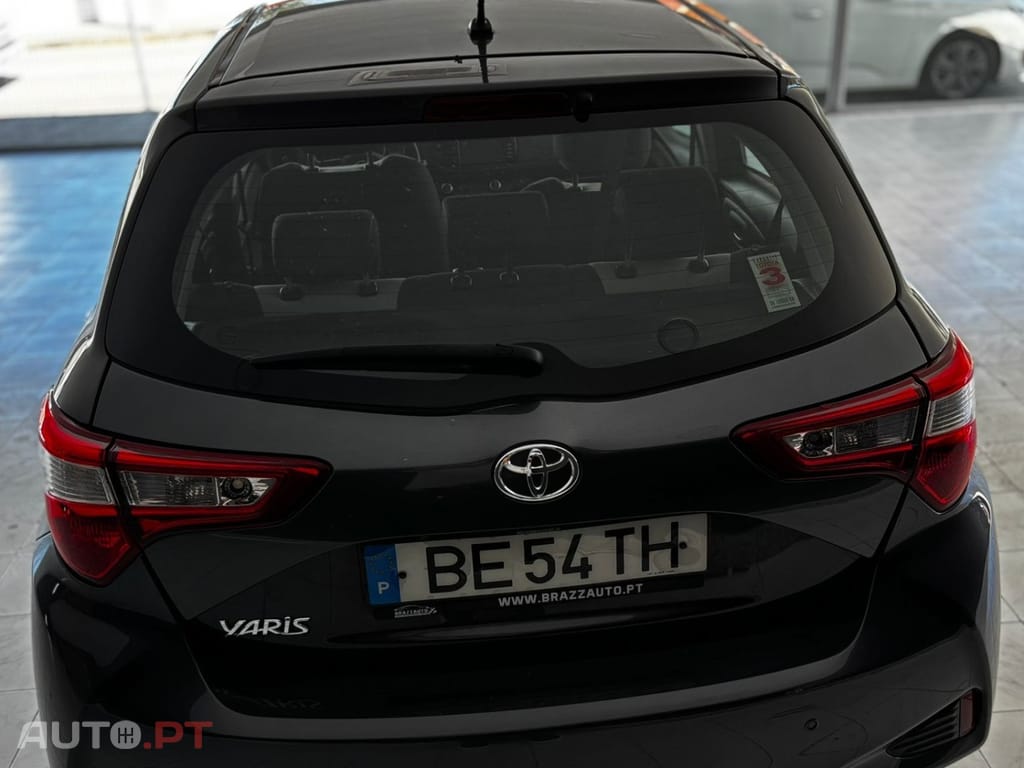 Toyota Yaris 1.0 VVT-i