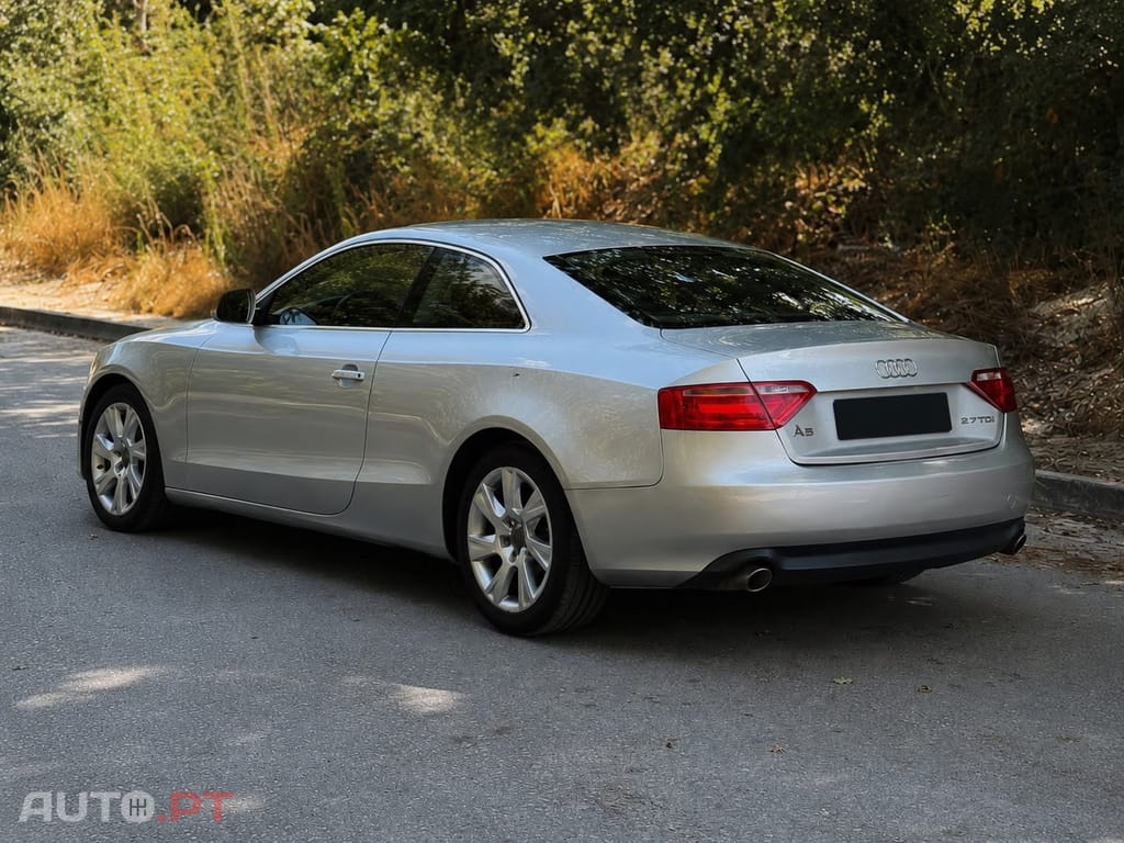 Audi A5 2.7 TDi Multitronic — fotografia 4