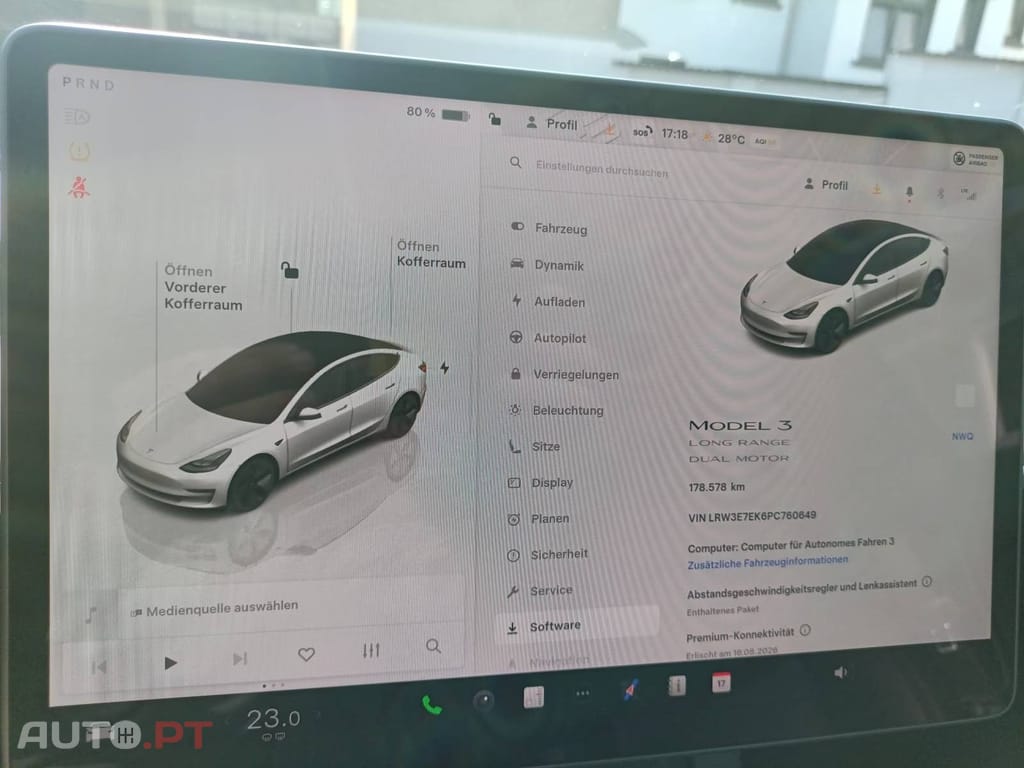 Tesla Model 3 Long Range AWD — fotografia 12