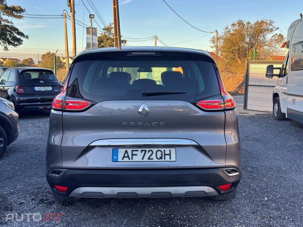 Renault Espace 1.6 dCi Initiale Paris EDC