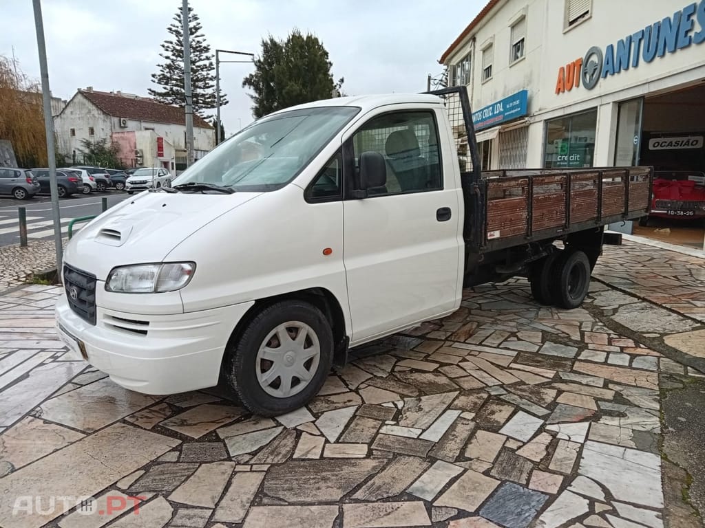 Hyundai H-1 2.5 CRDi