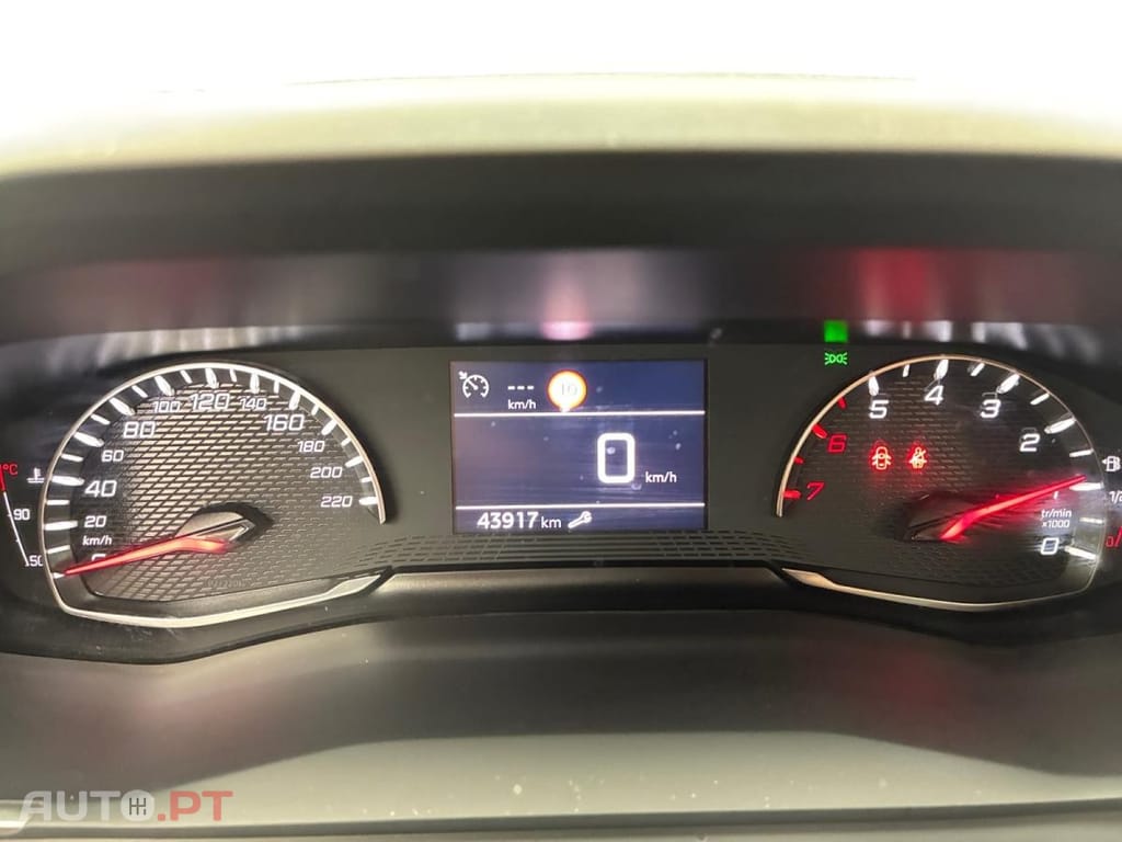 Peugeot 2008 1.2 PureTech Style