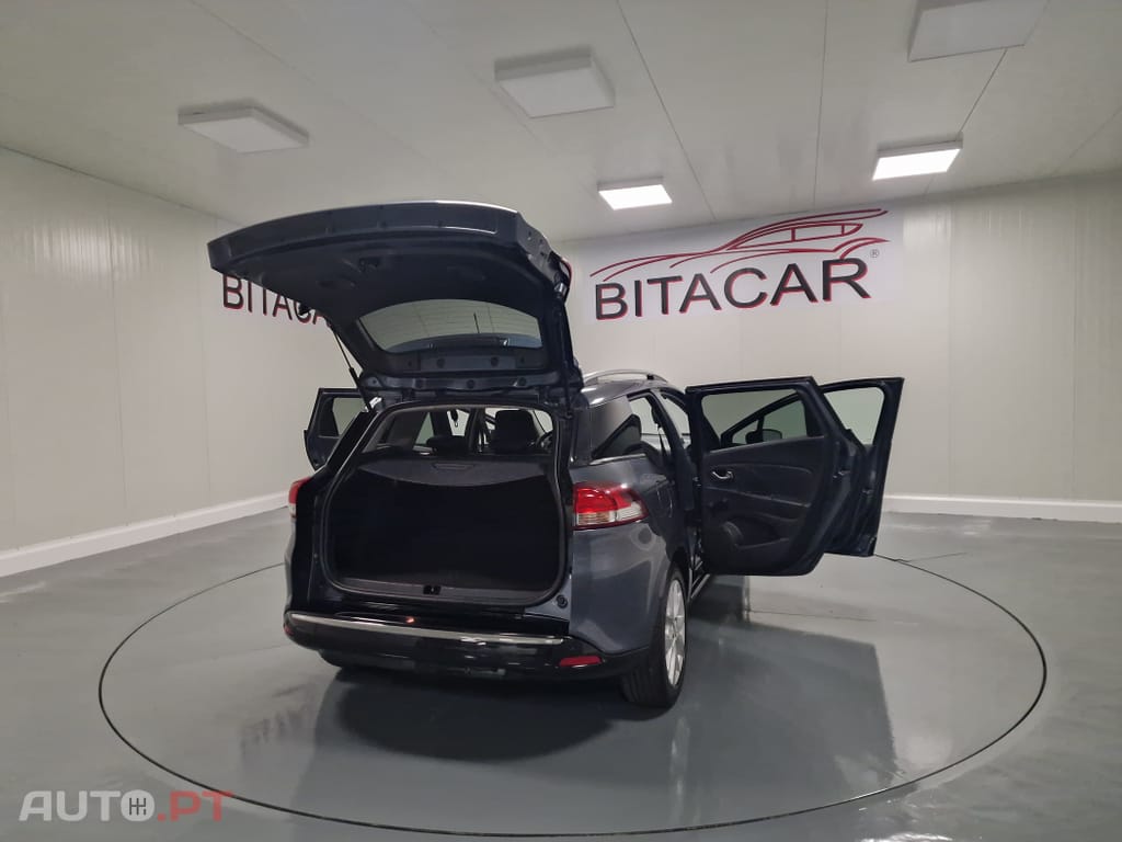 Renault Clio Sport Tourer 1.5 dCi Limited
