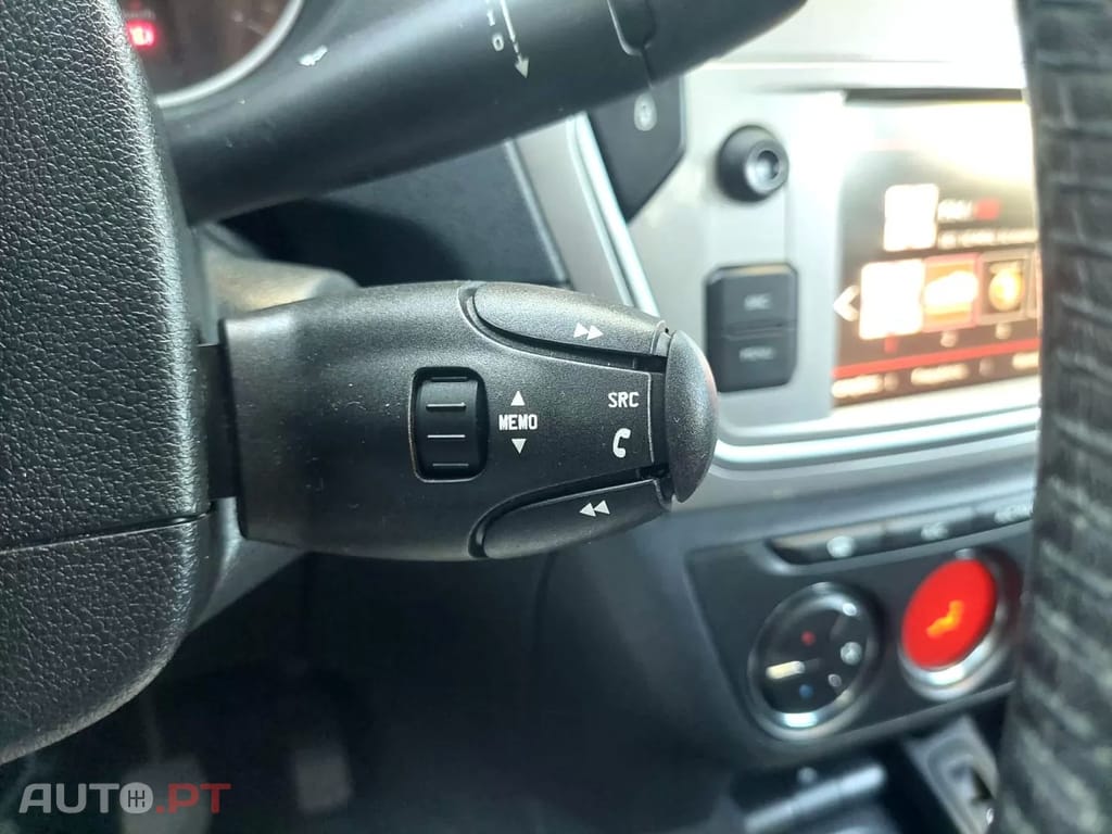 Citroen C-Elysée 1.2 PureTech Shine