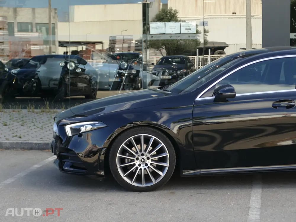 Mercedes-Benz A 180 d AMG Line