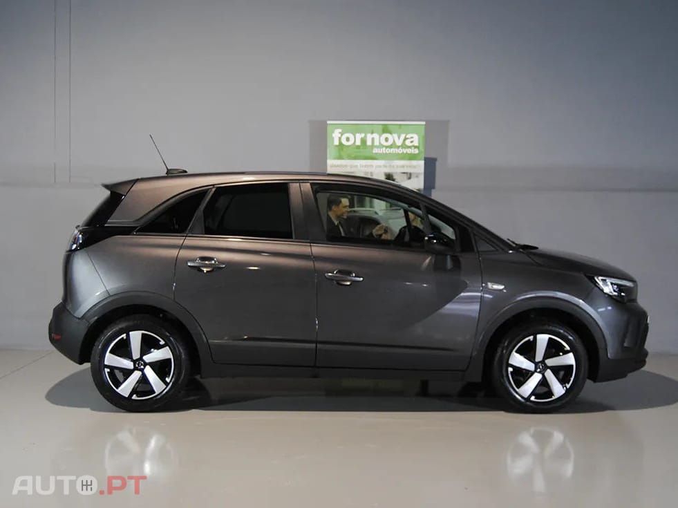 Opel Crossland 1.2 Business Edition