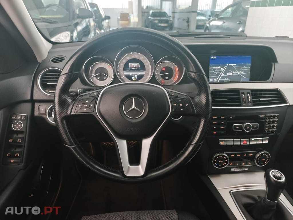 Mercedes-Benz C 220 CDi Avantgarde BE 128g