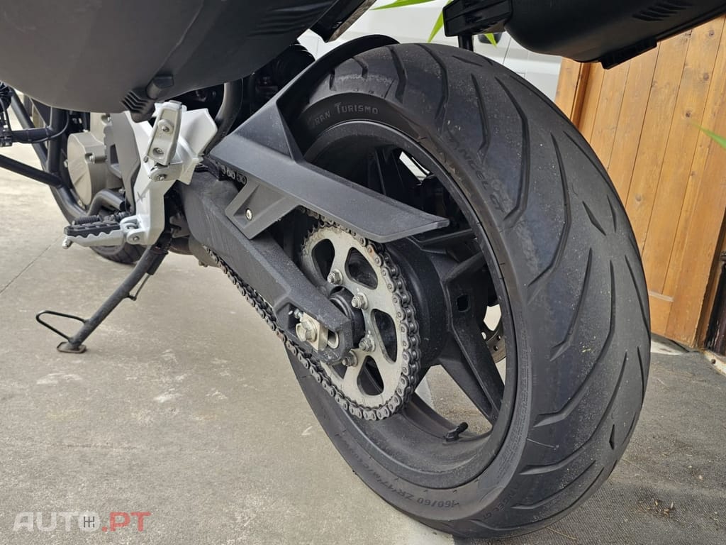 CF Moto 650MT 3F
