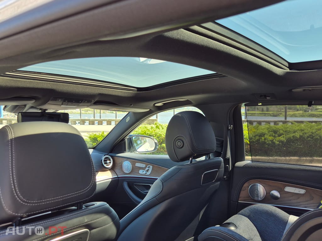 Mercedes-Benz E 300 AMG Line