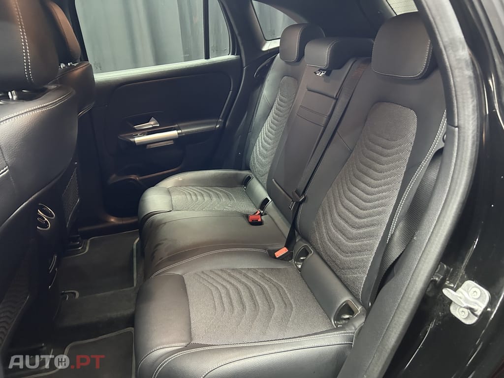 Mercedes-Benz EQA 250+ Progressive
