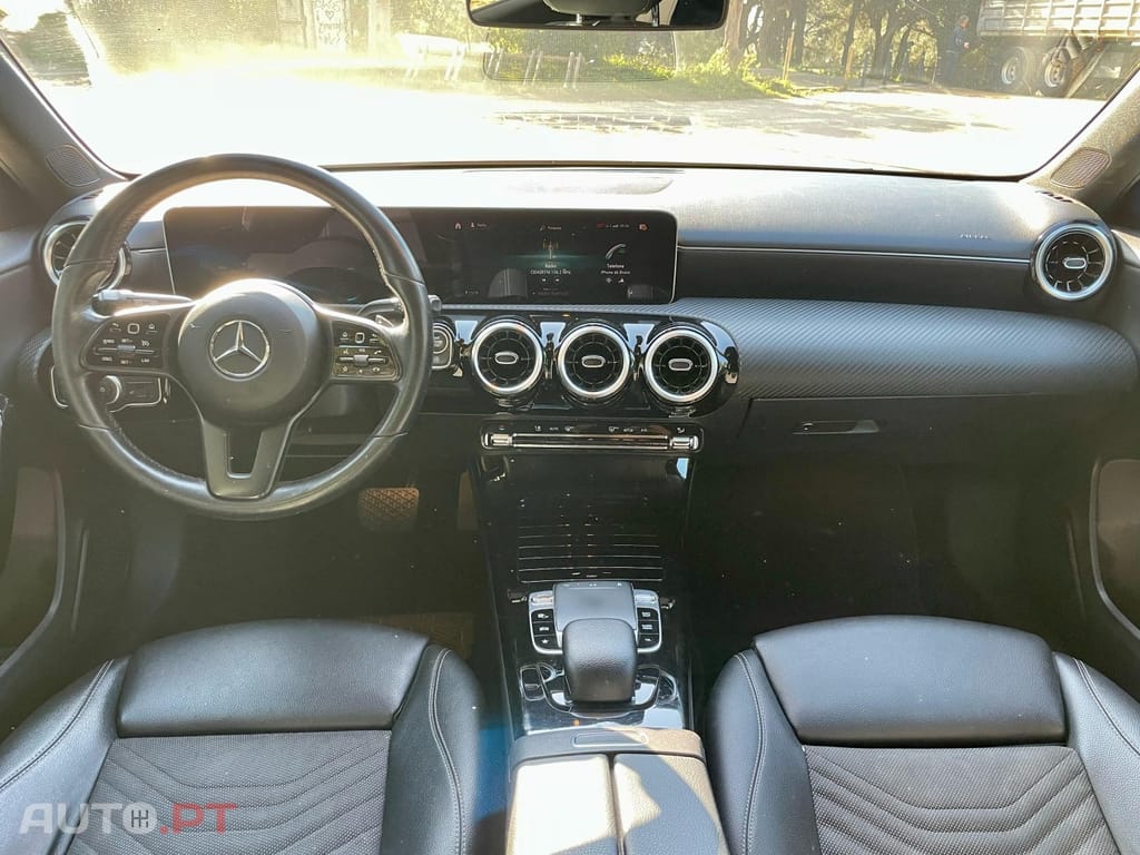 Mercedes-Benz A 180 d 7G-DCT