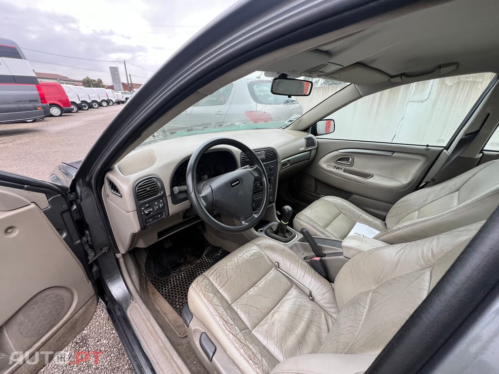 Volvo V40 Combi (645) 1.9 DI