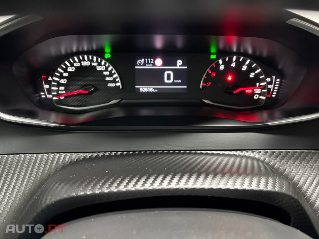 Peugeot 2008 1.2 PureTech Active Pack EAT8