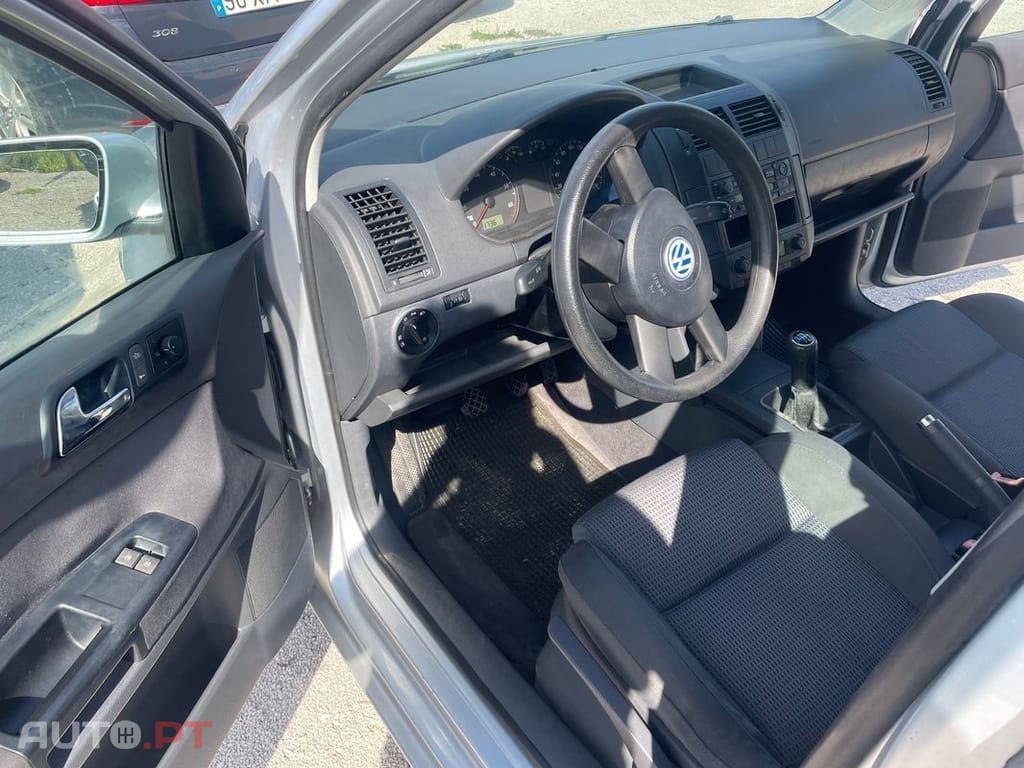 Volkswagen Polo 1.2 Confortline