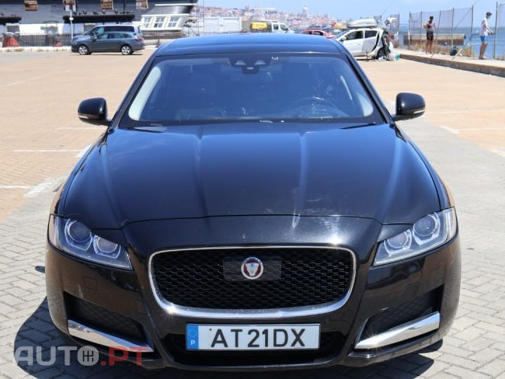 Jaguar XF 2.0 D Prestige Aut.