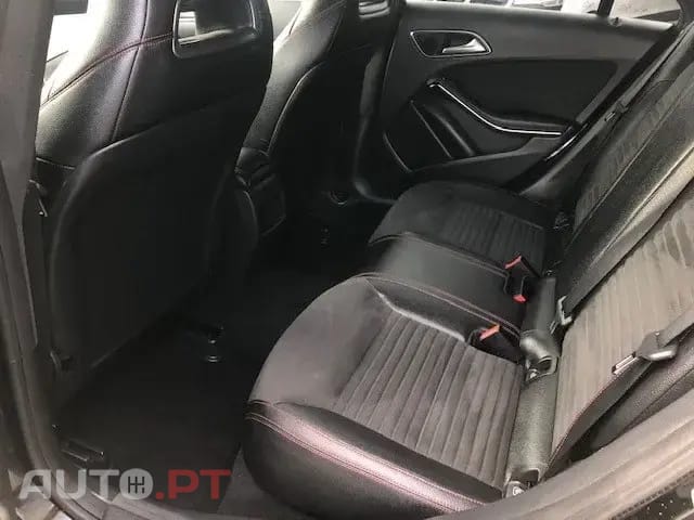Mercedes-Benz CLA 180 (CDI) d AMG Line