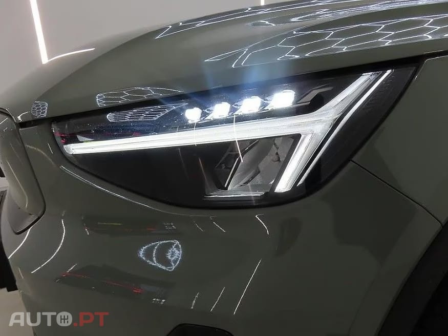 Volvo XC40 Recharge Plus