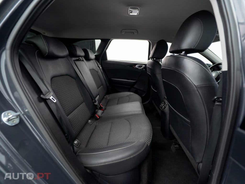 Kia Ceed SW 1.6 GDi PHEV Drive 6DCT