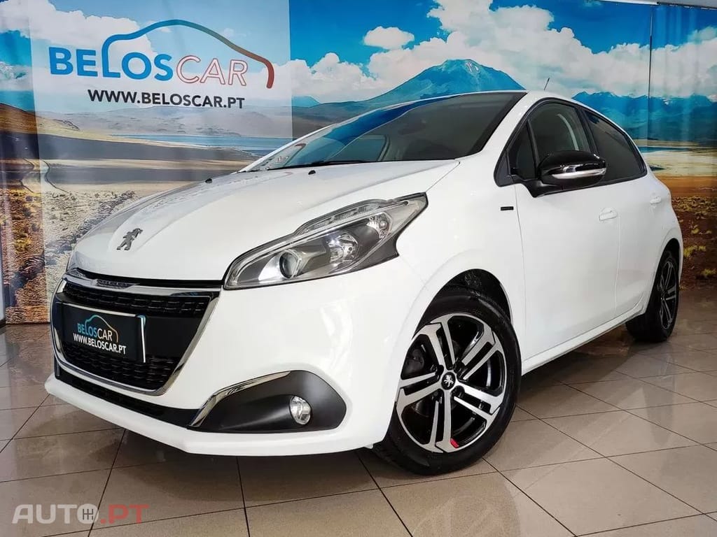 Peugeot 208  Puretech 82 Stop Start Signature